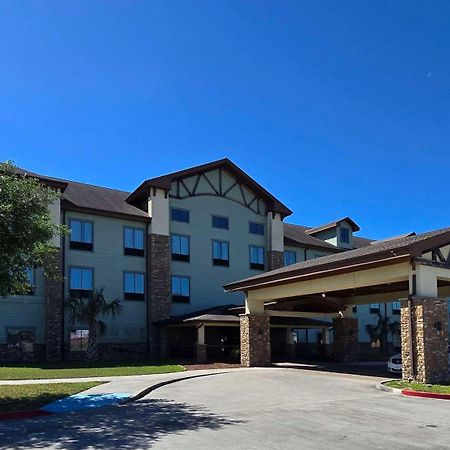 Comfort Inn & Suites Beeville Bagian luar foto