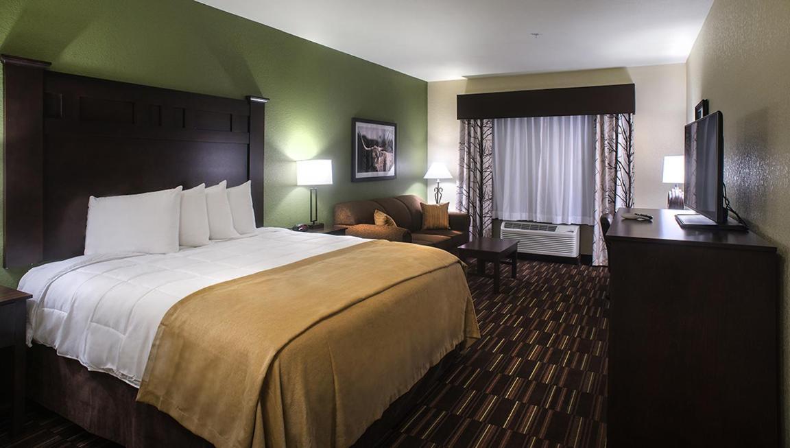Comfort Inn & Suites Beeville Bagian luar foto