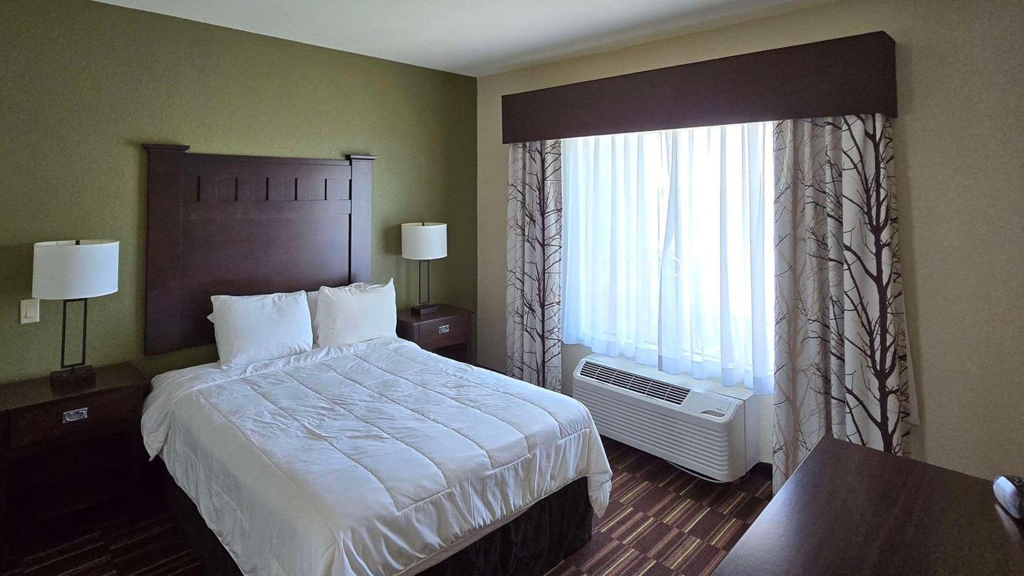 Comfort Inn & Suites Beeville Bagian luar foto